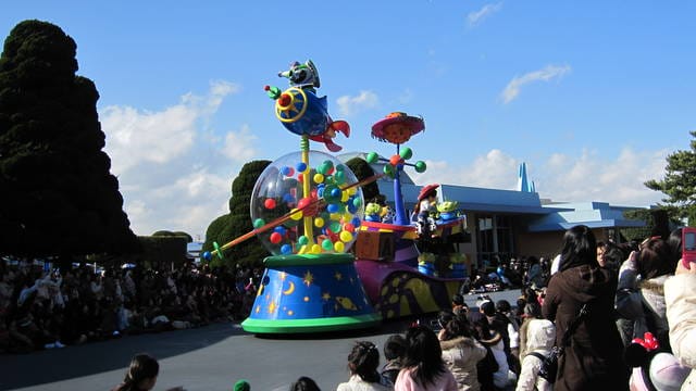 日本東京 俏皮童趣在東京,迪士尼明星遊大街-Day 2。(下)
