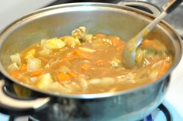 【Cook】甜美小廚娘食譜——讓人停不下口的雞肉咖哩飯