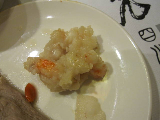台北美食 東區-單點式的“老四川” 以及 吃到飽的“鍋大爺”