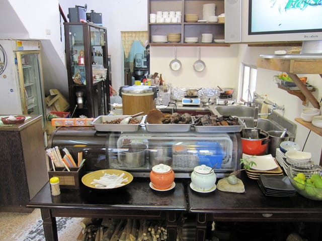 墾丁好吃在墾丁——小牛村牛肉麵 & 墾丁大街美食 & 小杜包子