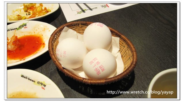 台北美食 不特別吸引我的涓豆腐(南京店)