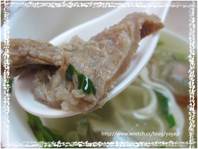 台北美食 內湖 我心中第一名的超好吃牛肉麵「通化老師傅牛雜湯」