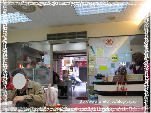 台北美食 內湖 我心中第一名的超好吃牛肉麵「通化老師傅牛雜湯」
