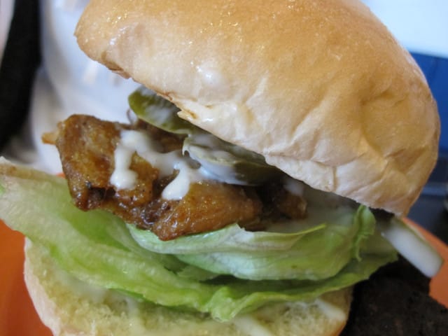 台北美食 東區 平價的美式料理「BURP! BURGER」