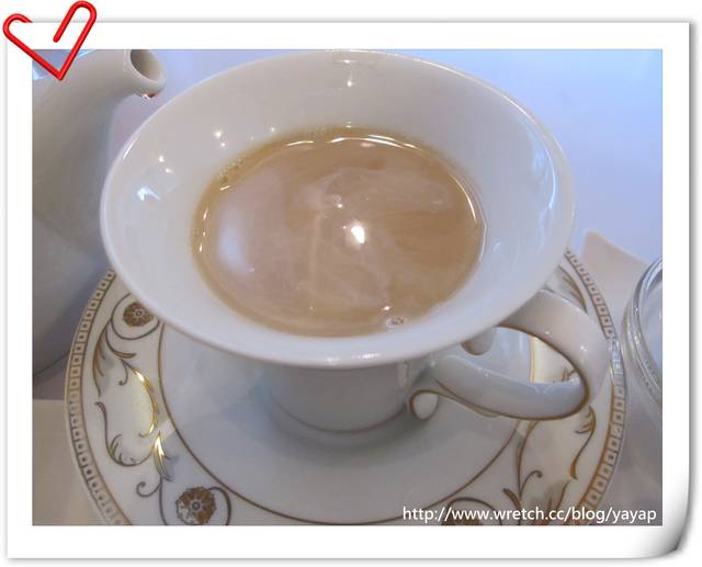 【美食】台北第一次吃到蜜糖吐司好歡喜之R9 Cafe