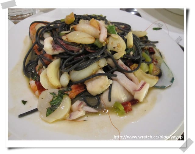 【美食】台北紅了很久真的好吃。LA PASTA義大利麵屋!