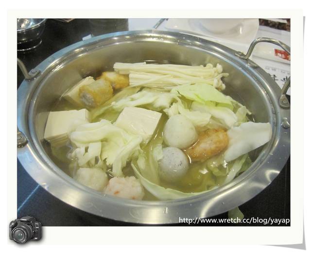 【美食】高雄偶然的大餐小約會!夢時代凱蒂諾味燒肉鍋物。