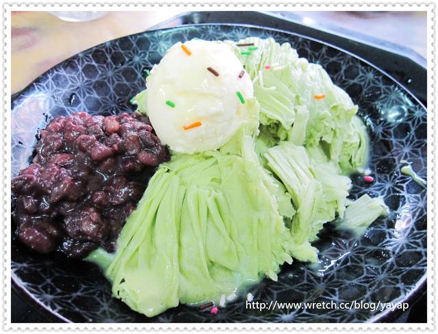 【美食】台南養肥肥之旅(四)!人好多好多的同記安平豆花。