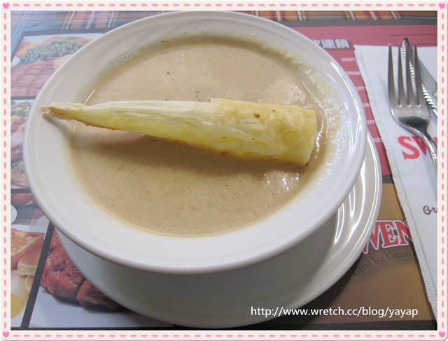 【美食】台中如果可以吃商業午餐多幸福呀!雙聖SWENSEN'S。 - 第9張圖 【美食】台中如果可以吃商業午餐多幸福呀!雙聖SWENSEN'S。