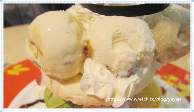 【甜點】最喜歡但有點貴的冰淇淋!Haagen-Dazs。 - 第40張圖 【甜點】最喜歡但有點貴的冰淇淋!Haagen-Dazs。