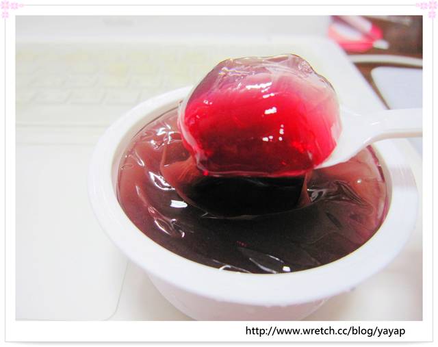 【網購美食】全家都愛總是吃不膩!依蕾特布丁&凝凍。 - 第3張圖 【網購美食】全家都愛總是吃不膩!依蕾特布丁&凝凍。