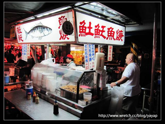 【美食】每天都熱鬧十足的高雄六合夜市!