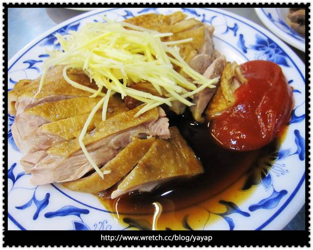 【美食】人氣夯夯夯的排隊美食-高雄米糕城&金城鴨肉麵。