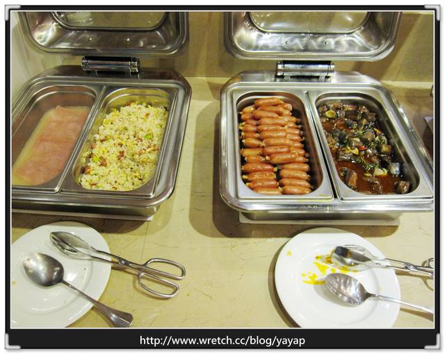 【台北】地點好、房間舒服、早餐又豐盛,柔美商務飯店。