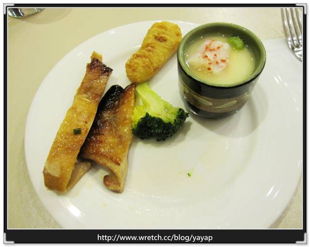 【台北】地點好、房間舒服、早餐又豐盛,柔美商務飯店。