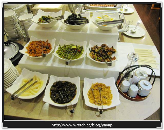 【台北】地點好、房間舒服、早餐又豐盛,柔美商務飯店。