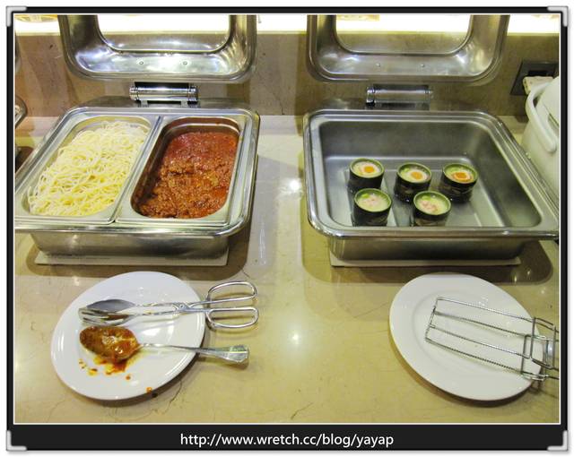 【台北】地點好、房間舒服、早餐又豐盛,柔美商務飯店。