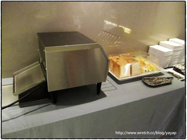 【台北】中山站附近的簡約商務飯店,舞衣新宿。