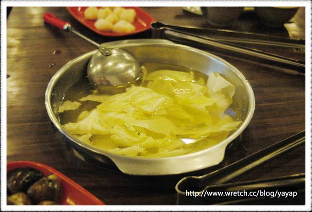 【美食】高雄好吃燒肉瘋狂吃到飽,不要錯過燒肉屋喔!