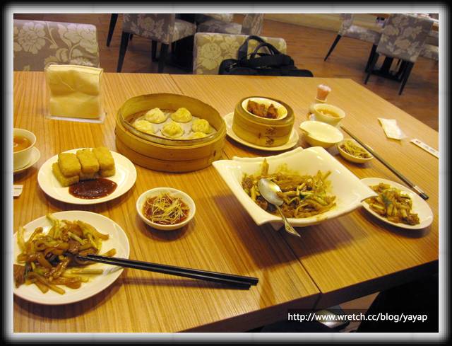 【美食】高雄義大購物中心,上海小點開心吃之滬園小廚。