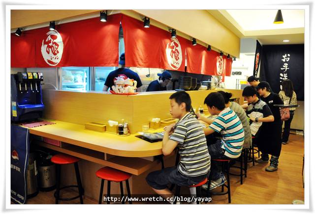 【美食】台北公館,超美味的平價拉麵,極麵屋! - 第12張圖 【美食】台北公館,超美味的平價拉麵,極麵屋!