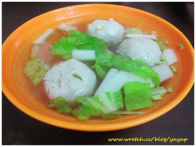 【美食】高雄美味的40年老店,華喜爌肉飯