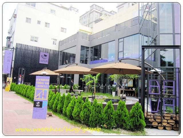 【美食】地中海式希臘風情,台中美術館旁聖托里尼 - 第36張圖 【美食】地中海式希臘風情,台中美術館旁聖托里尼