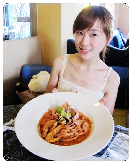 【美食】地中海式希臘風情,台中美術館旁聖托里尼 - 第24張圖 【美食】地中海式希臘風情,台中美術館旁聖托里尼