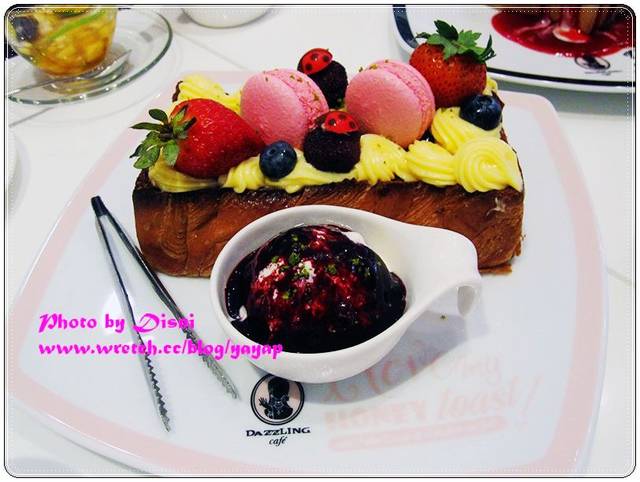 【美食】終於來大吃Dazzling Cafe了,台北東區Pink&Mint - 第39張圖 【美食】終於來大吃Dazzling Cafe了,台北東區Pink&Mint