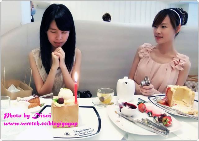 【美食】終於來大吃Dazzling Cafe了,台北東區Pink&Mint - 第45張圖 【美食】終於來大吃Dazzling Cafe了,台北東區Pink&Mint