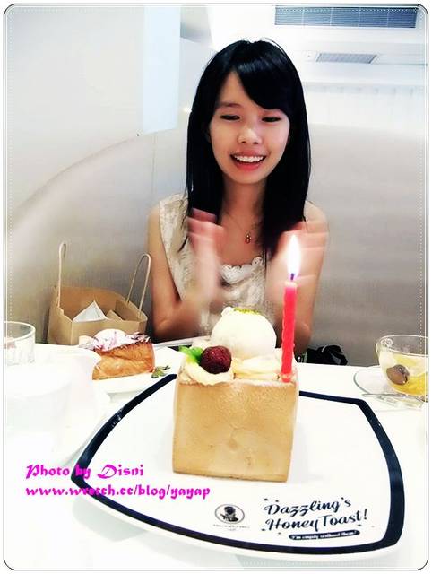 【美食】終於來大吃Dazzling Cafe了,台北東區Pink&Mint - 第43張圖 【美食】終於來大吃Dazzling Cafe了,台北東區Pink&Mint