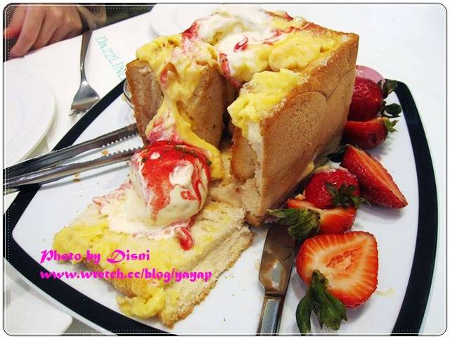 【美食】終於來大吃Dazzling Cafe了,台北東區Pink&Mint - 第37張圖 【美食】終於來大吃Dazzling Cafe了,台北東區Pink&Mint