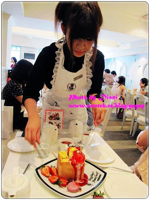【美食】終於來大吃Dazzling Cafe了,台北東區Pink&Mint - 第36張圖 【美食】終於來大吃Dazzling Cafe了,台北東區Pink&Mint