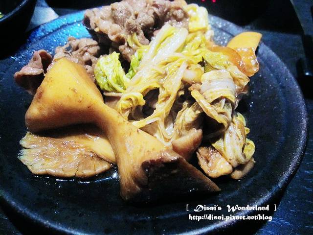【美食】台北大直美麗華。三燔MIHAN壽喜燒吃到飽