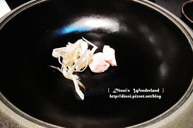 【美食】台北大直美麗華。三燔MIHAN壽喜燒吃到飽