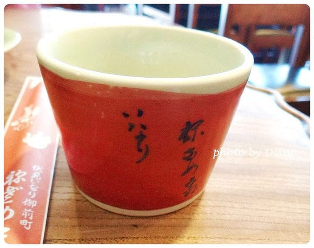【日本關西】Day4京都奈良前往伏見稻荷、周邊地圖資訊&參道商店街、祢ざめ家(現烤美味鰻魚飯)、伏見稻荷大社&狐狸神&千本鳥居(藝妓回憶錄場景) - 第12張圖 伏見午餐 (6)