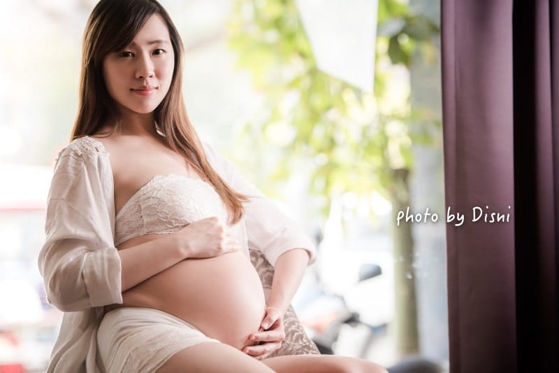 【孕】Dear Baby孕婦寫真專業x高質感x服務態度好,幫我們一家三口留下美好的片刻超美成品分享 - 第27張圖 DSC_1131-Edit