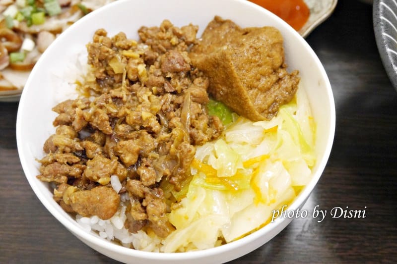 【台中北區美食】斗六鄧肉圓台中分店 近一中超美味小吃推薦,銅板價格大大享受 甜不辣/肉燥飯/小鮮肉拌麵/小菜 - 第14張圖 2-5