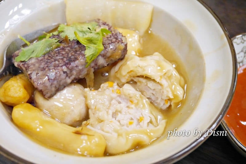 【台中北區美食】斗六鄧肉圓台中分店 近一中超美味小吃推薦,銅板價格大大享受 甜不辣/肉燥飯/小鮮肉拌麵/小菜 - 第13張圖 2-4