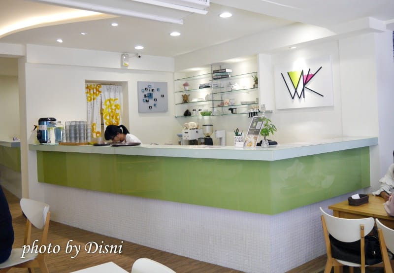 【台中美食】懷特廚房White Kitchen 中國醫附近素食無國界料理,吃過最不像素食的素食 超好吃 - 第3張圖 1-2