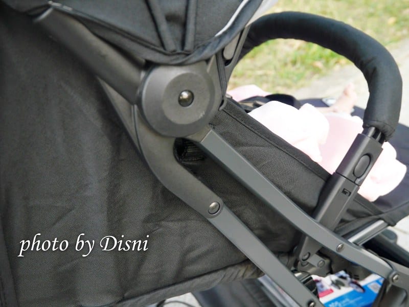 【寶寶用品】PUKU mini-Z 米立推車超小體積可登機,安全好推好上手 - 第7張圖 4-3