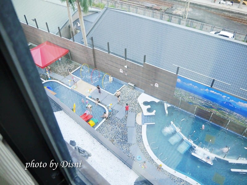 【宜蘭住宿】親子旅行兩天一夜 川湯春天旗艦館 超新開幕,礁溪火車站旁 設施滿滿完全不用出門 兒童遊戲室/泡湯戲水區/豐富buffet餐點 - 第15張圖 2-3