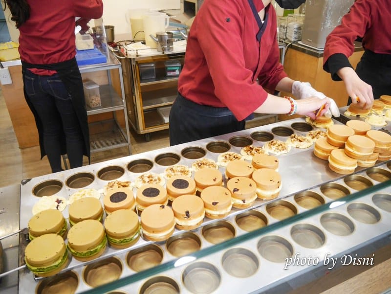 【台中美食】大判燒 草悟道門市 車輪餅界的精品,滿滿的爆炸內餡大滿足 - 第6張圖 1-5