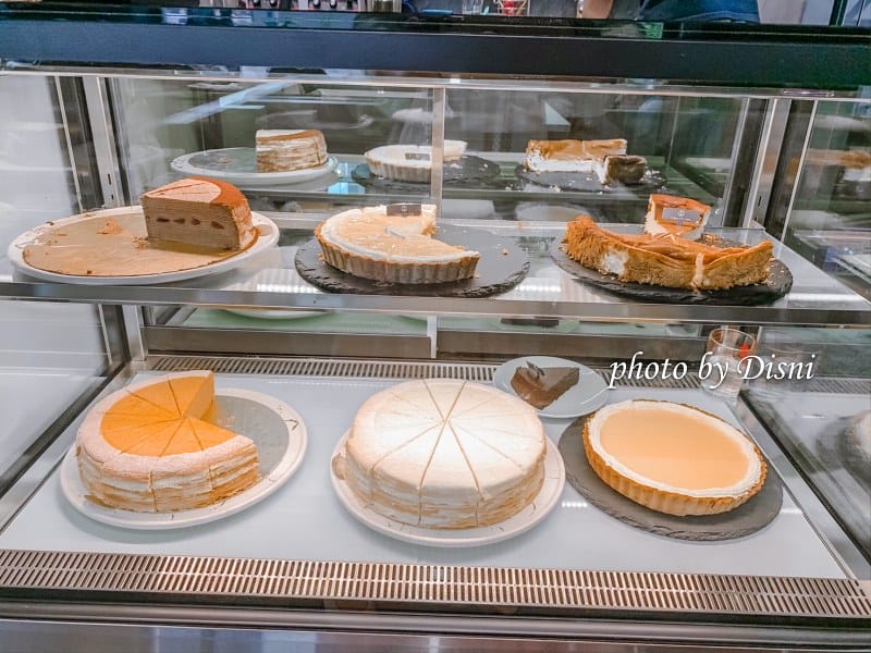 【台中美食】Cuppa VV Cafe輕食早午餐下午茶熱門選擇,排隊千層好吃推薦IG打卡/網美店 - 第11張圖 1-4-0