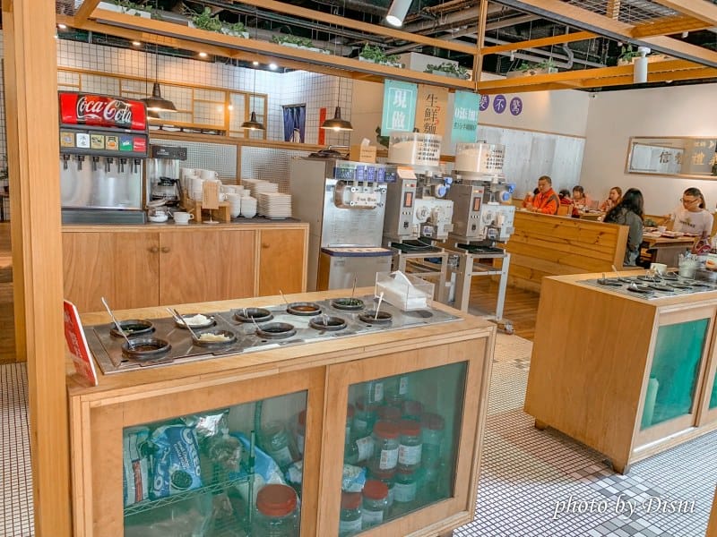 【台中美食】鍋裡.鍋物霧峰熱門排隊火鍋店,高cp值吃超飽IG打卡/網美店