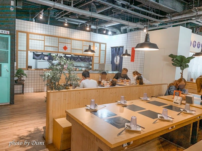 【台中美食】鍋裡.鍋物霧峰熱門排隊火鍋店,高cp值吃超飽IG打卡/網美店