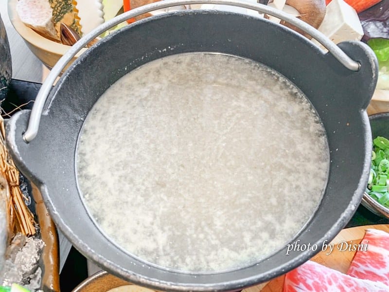 【台中大里美食/景點】牛鍋私藏鍋物豐盛火鍋美味湯頭,環境寬敞免費停車超推薦 - 第13張圖 1-6 S__193216532