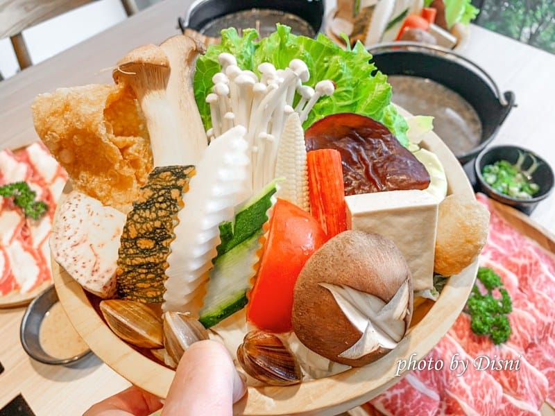 【台中大里美食/景點】牛鍋私藏鍋物豐盛火鍋美味湯頭,環境寬敞免費停車超推薦 - 第14張圖 1-7