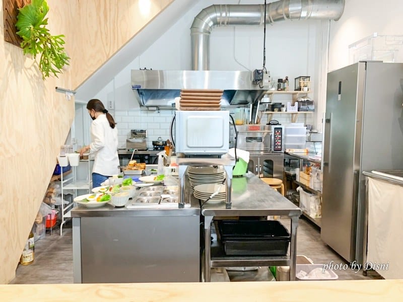 【台中西區美食】小家山食 Homey Café & Meal老宅清新早午餐,排隊美食採光超棒IG打卡拍照 - 第6張圖 1-4-2