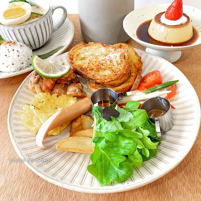 【台中西區美食】小家山食 Homey Café & Meal老宅清新早午餐,排隊美食採光超棒IG打卡拍照 - 第16張圖 1-9